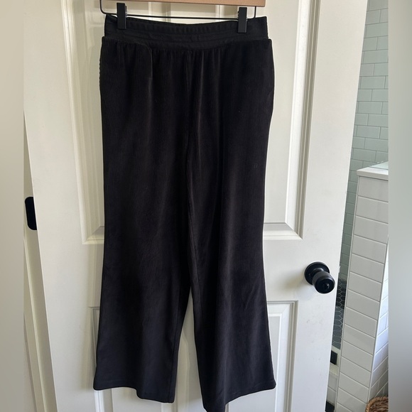 Joyspun Pants - Joyspun pull on size S ribbed velour pants. Wide leg and wide stretch waist.